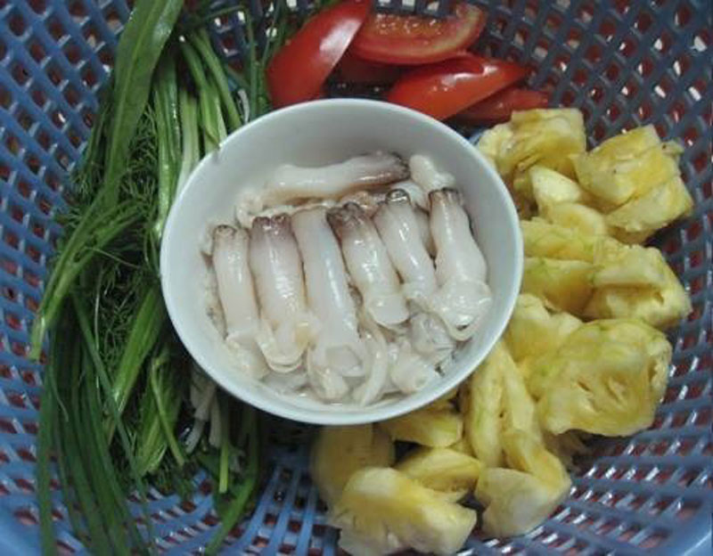 Cách nấu tu hài canh chua thanh mát, ngọt vị biển